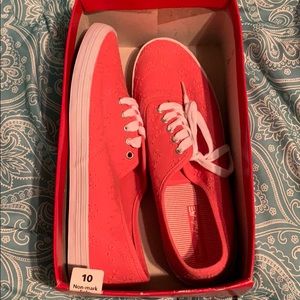 Coral American Eagle Canvas Sneaker